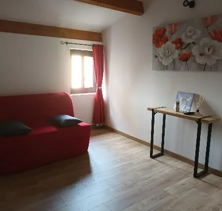 Bed & Breakfast Les Greniers Du Chateau Aramon